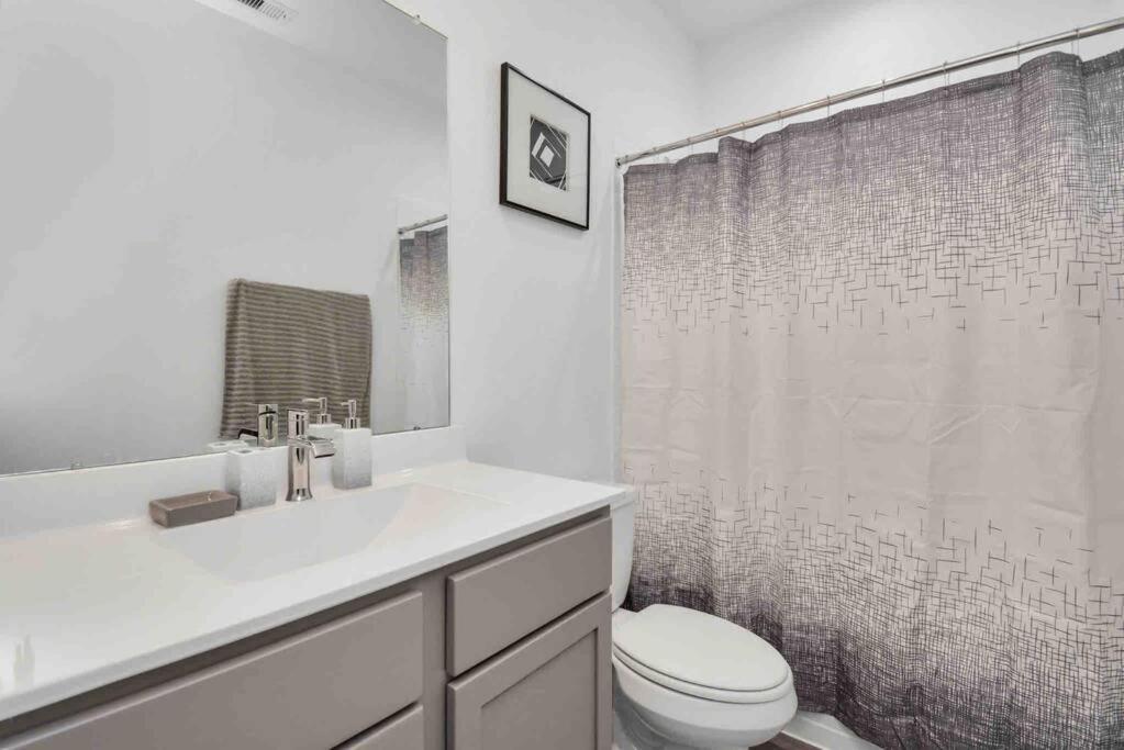 4Bedroom Escape - Near Med Center With Backyard 휴스턴 외부 사진