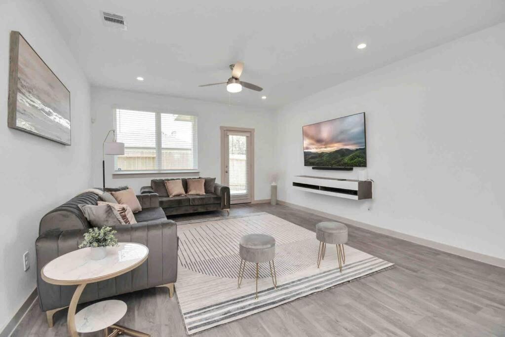 4Bedroom Escape - Near Med Center With Backyard 휴스턴 외부 사진