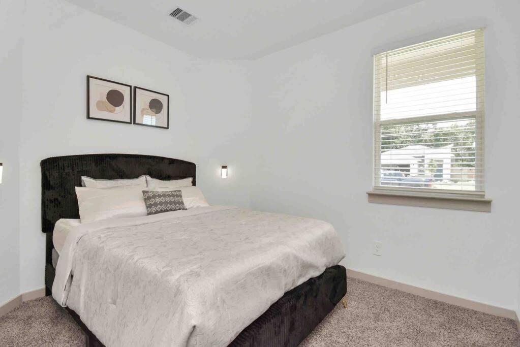4Bedroom Escape - Near Med Center With Backyard 휴스턴 외부 사진